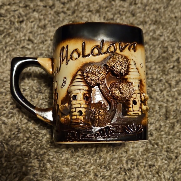 Other - Vtg Brown Beige Handmade Pottery Moldova Castle Fort 3D Souviner Coffee Cup Mug